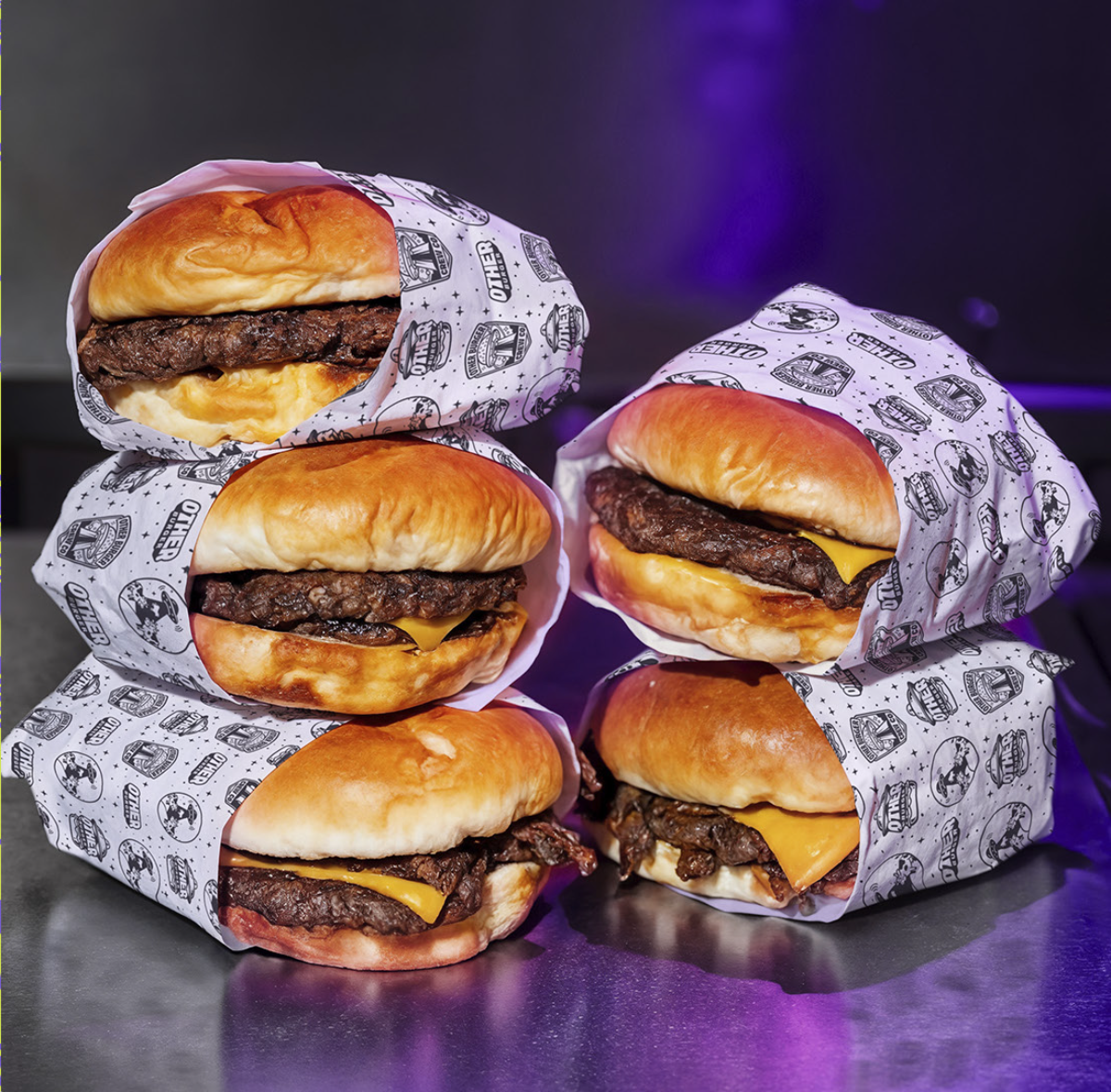 Pilha de smash burgers Other Burger